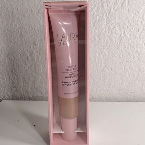 LAURA GELLER NEW YORK Better Than Bare Tinted Moisturizer